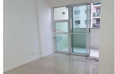 Apartamento com 2 quartos para alugar no Recreio dos Bandeirantes, Rio de Janeiro 