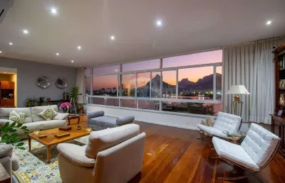 Apartamento com 5 quartos à venda na Rua Tabatinguera, 28, Lagoa, Rio de Janeiro