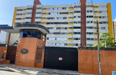 Vende  excelente apartamento em frente à igreja de fatima