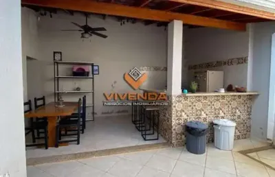 Casa com 3 quartos à venda na Rua Ivo Scarabucci, Jardim Luiza, Franca