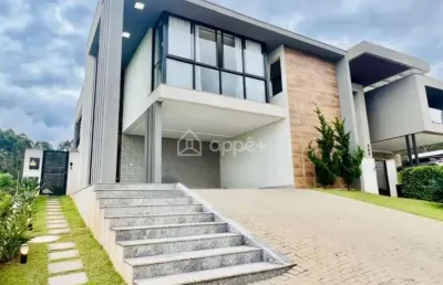 Espetacular casa | condomínio alphaville | 4 suítes 4 vagas 405m2 | com piscina
