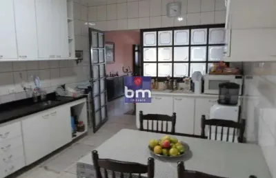 Sobrado à venda em taboão da serra, jardim bontempo, com 2 quartos, com 250 m²