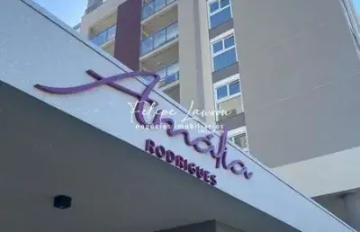 Amália rodrigues- apartamento novo com 2 dormitórios e sol leste