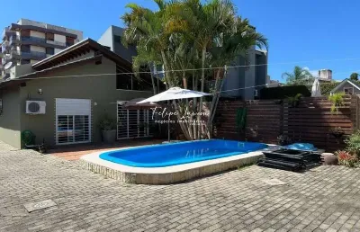 Casa com 3 quartos à venda na Xv De Novembro, Centro, Pelotas
