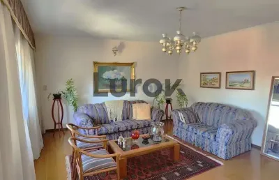 Casa à venda 3 quartos, 1 suite, 3 vagas, 379m², vila embaré, valinhos - sp