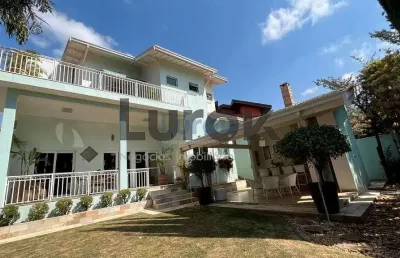 Casa à venda 3 quartos, 3 suites, 2 vagas, 450m², santa cruz, valinhos - sp | condomínio residencia
