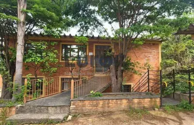Prédio com 3 salas em zoneamento industrial para locação - valinhos / sp