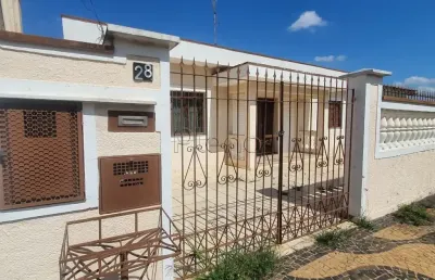 Casa com 3 quartos à venda na Rua Hoche Neger Segurado, 28, Vila Marieta, Campinas