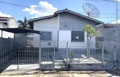 Casa com 2 quartos à venda na Rua Carlos Chagas, 189, Jardim García, Campinas
