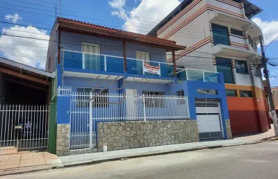 Casa com 3 quartos à venda na Rua Sebastião Garcia Gimenes, 335, Alvinópolis, Atibaia