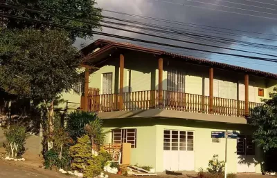 Casa com 3 dormitórios à venda, 177 m² por r$ 550.000,00 - renascença - santa cruz do sul/rs
