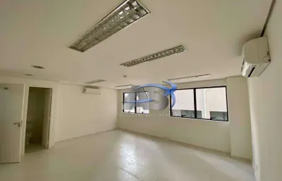 Vendo / alugo no brooklin com 107m² em vão livre com sacada e 2 vagas predio moderno!