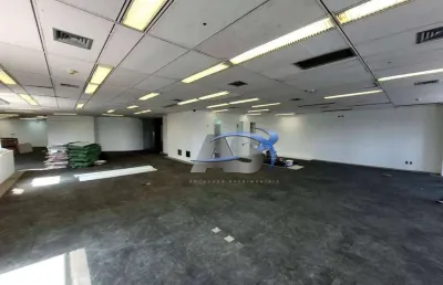 Conjunto com 450m²  em pinheiros com 12 vagas de garagem