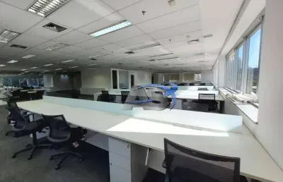 Conjunto na marginal pinheiros 341m² com 11 vagas de garagem