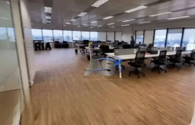 Conjunto em pinheiros faria lima 383m² mobiliado com 10 vagas predio alto padrão.