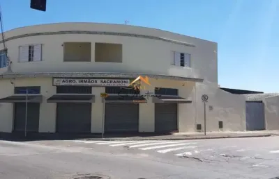 Casa com 3 quartos à venda na rua várzea paulista, 151, vila agrícola, jundiaí, 396 m2 por r$ 1.379.000