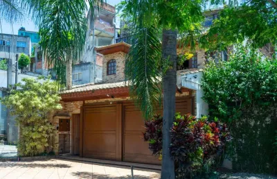 Agradável casa tipo para venda em vila andrade com 4 quartos, sendo 3 suítes, 509m²