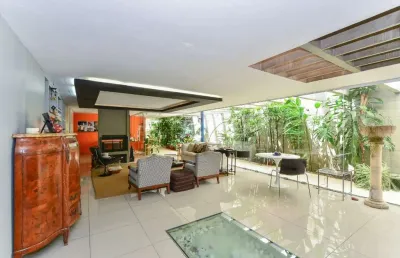 Excelente casa tipo para venda em brooklin com 3 quartos, sendo 1 suíte, 367m²