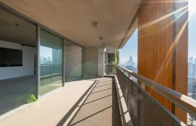 Agradável apartamento tipo para venda em jardim das acácias com 4 quartos, sendo 4 suítes, 194.8m²
