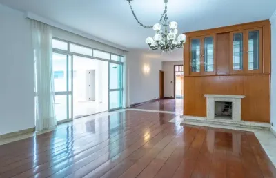 Excelente casa tipo para venda em jardim marajoara com 4 quartos, sendo 4 suítes, 665m²