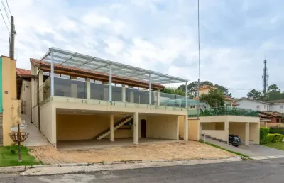 Excelente casa tipo para venda em parque dom henrique com 4 quartos, sendo 3 suítes, 490m²