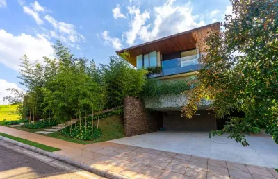 Casa no condomínio condomínio fazenda dona carolina para venda com 4 quartos, sendo 4 suítes, 750.57m²