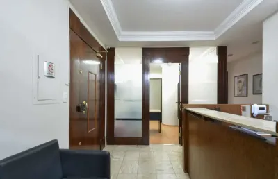 Atraente conjunto comercial para venda em república, 126m²
