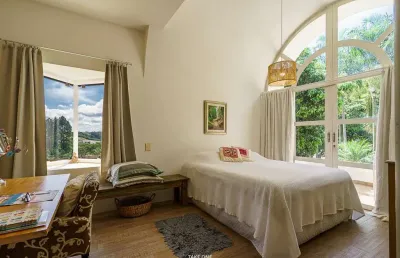Casa no condomínio loteamento caminhos do san conrado para venda com 1 quarto, sendo 1 suíte, 200m²