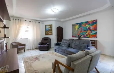 Confortável sobrado para venda em vila curuçá com 3 quartos, sendo 1 suíte, 269m²