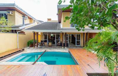 Casa no condomínio condomínio ville le mans para venda com 4 quartos, sendo 4 suítes, 602m²