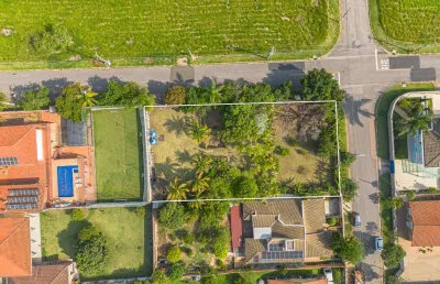 Aconchegante terreno residencial para venda em bosque, 1,225m²