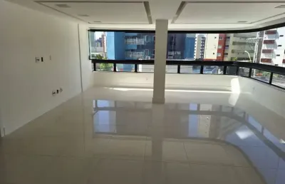 Apartamento com 3 quartos para alugar no Armação, Salvador 