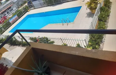 Vendo belíssimo triplex em condomínio de 3/4 no farol de itapoa