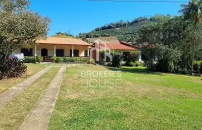 Fazenda a venda em marechal floriano  com rio na propriedade.