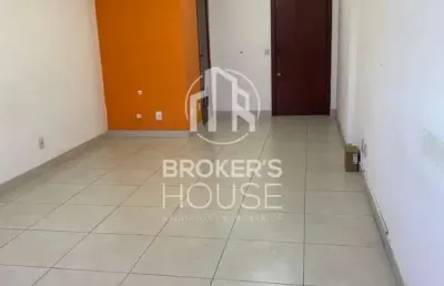 Sala comercial com 1 sala à venda na Avenida Américo Buaiz, 501, Enseada do Suá, Vitória
