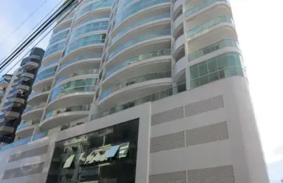 Apartamento à venda na praia do morro em guarapari-es: 3 quartos, 1 suíte, 1 sala, 2 banheiros, 2 vagas de garagem, 103m².