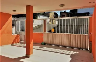 Casa triplex  à venda no bairro são judas tadeu - guarapari-es