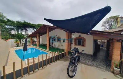 Casa em condomínio, cidade de atibaia, piscina, churrasqueira e lazer completo