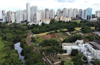 Terreno comercial à venda na Rua Bento Munhoz da Rocha Neto, Jardim do Lago, Londrina