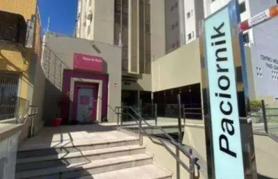 Sala comercial com 1 sala para alugar na Rua Professor João Cândido, Centro, Londrina