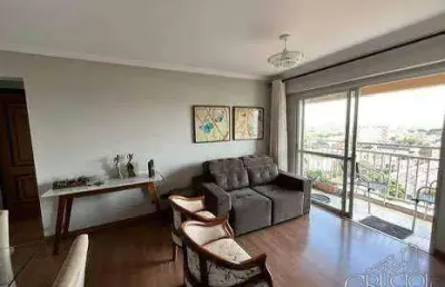 Apartamento central com 2 quartos, planejados, sacada e ar-condicionado na suíte – oportunidade!