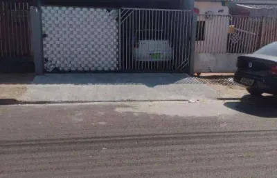 Casa geminada com 3 quartos e garagem para 2 carros – ótima oportunidade!