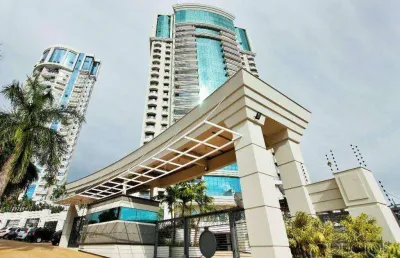 Apartamento à venda, 240 m² por r$ 3.200.000,00 - bela suiça - londrina/pr