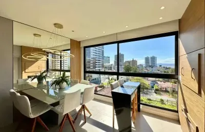 Apartamento finamente mobiliado e decorado no centro de tramandaí - 02 dormitórios