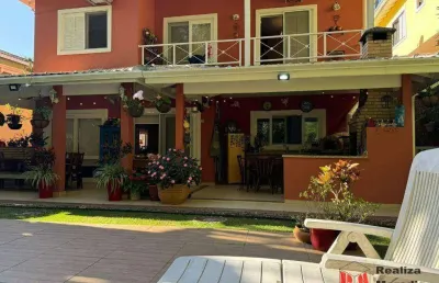 Casa à venda - 4 suítes - piscina - varanda - chácara dos junqueiras
