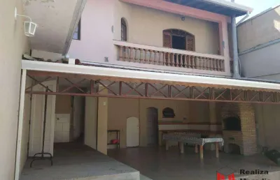 Casa com 5 quartos à venda na Rua Ivo Orsi, 28, Santo Antônio, Osasco