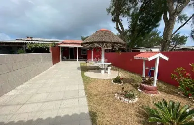 Cidreira-casa para venda no bairro ildo meneghetti em cidreira/rs