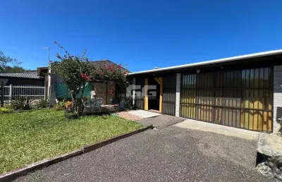 Cidreira-rs, casa para venda no centro da cidade, a poucos metros da beira mar