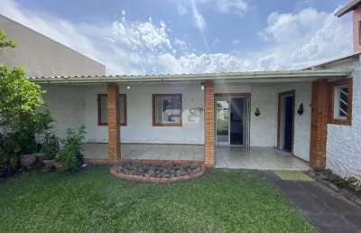 Casa com 3 quartos à venda na Rua Castro Alves, 414, Zona Nova, Tramandaí