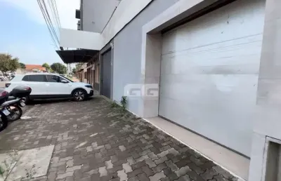Sala de 100 m² com infraestrutura completa e excelente localização